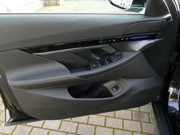 BMW Seria 5 G90-91 2024 BMW Seria 5 520i Sedan 2.0 (208KM) 2024, zdjęcie 6