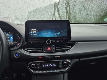 Hyundai i30 III 2023 Hyundai i30 1.5 Benz Hybryda Bogate Wyposazenie 1.5 Hybryda 160KM, zdjęcie 13