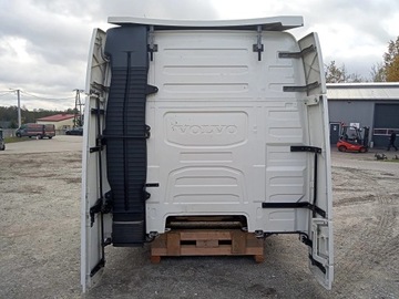 VOLVO FH4 GLOBETROTTER CABIN XL EURO6 2015 г.