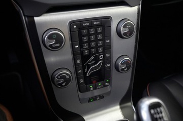 Volvo 2014 Volvo V40 Cross Country Ocean Race 1.6 diesel Blis zarejestrowany w Polsce, zdjęcie 35