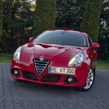 Alfa Romeo Giulietta Nuova II Hatchback 5d Facelifting 1.6 JTDM-2 120KM 2015 Alfa Romeo Giulietta 1.6 120KM JTDM 16V Sport
