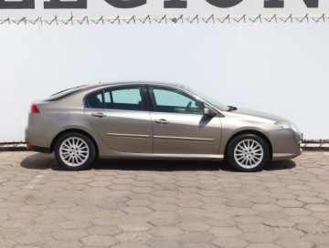 Renault Laguna III Hatchback 2.0 dCi 150KM 2009 Renault Laguna 2.0 dCi, Salon Polska, zdjęcie 5