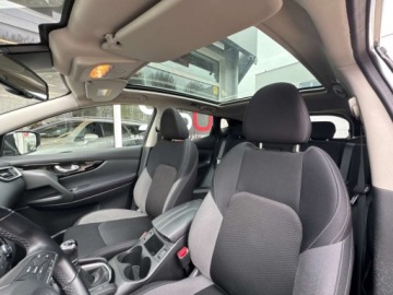 Nissan Qashqai II Crossover Facelifting 1.3DIG-T 140KM 2019 Nissan Qashqai 1.3 DIG-T 160 KM Kamera Led Gwarancja Hak SSU 1.3, zdjęcie 15