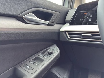 Volkswagen Golf VIII 2025 Volkswagen Golf Life Plus 1.5 eTSI DSG, zdjęcie 17