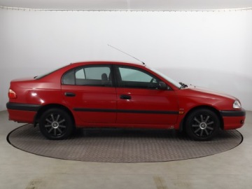 Toyota Avensis I Sedan 1.6 110KM 2001 Toyota Avensis 1.6 VVT-i, Salon Polska, Klima, zdjęcie 5