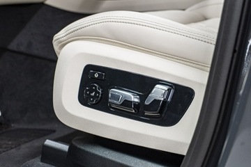 BMW X5 G05 SUV Facelifting 3.0 30d 298KM 2025 BMW X5 xDrive30d Dostępny od ręki!, zdjęcie 12