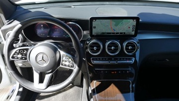 Mercedes GLC C253 SUV Plug-In 2.0 300e 320KM 2021 Mercedes GLC 300e 320ps Burmester ACC Pamięć Multibeam HUD Virtual Blis 19&quot;, zdjęcie 17