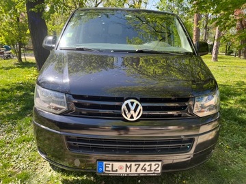 Volkswagen Caravelle T5 Caravelle Facelifting długi rozstaw osi 2.0 TDI 140KM 2011 Volkswagen T6 2.0 TDI 9-cio osobowy 140 KM 6 biegow