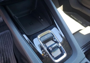 Skoda Octavia IV Liftback 1.5 TSI EVO 150KM 2023 Skoda Octavia Style 1.5 TSI 150 KM COMBI Virtual Cockpit Kamera LED, zdjęcie 21