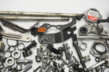 YAMAHA YZF-R1M 1000 RN65 20-24 БОЛТЫ ВИНТЫ