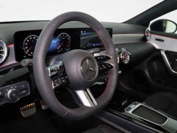 Mercedes Klasa A W177/V177 Hatchback Facelifting 1.3 200 163KM 2026 200 Pakiet AMG Premium +Zimowy + Kamera 360 + Multibeam Led, zdjęcie 6