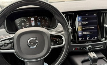 Volvo S90 II Sedan 2.0 D4 190KM 2017 Volvo S90 2.0 Diesel Moc 190KM Automat, zdjęcie 24