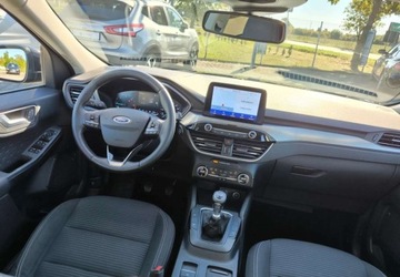 Ford Kuga III SUV 2.0 EcoBlue MHEV 150KM 2020 Ford Kuga Ford Kuga 2.0 TDCi 2x4 Titanium 2.0 Diesel 150KM, zdjęcie 11
