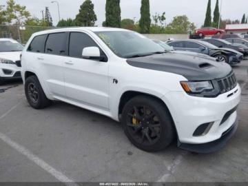 Jeep Grand Cherokee IV 2021 Jeep Grand Cherokee Trackhawk 4x4 2021 6.2 Benzyna 707KM, zdjęcie 3