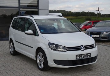 Volkswagen Touran II 1.2 105KM 2014 Volkswagen Touran 1.2 TSI 105KM 7 Foteli Serwis Oplacony Super Stan