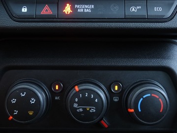 Dacia Logan III 2022 Dacia Sandero 1.0 TCe, Salon Polska, zdjęcie 12