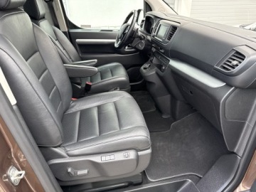 Toyota Proace II Furgon Medium 2.0 D-4D 177KM 2022 Toyota PROACE VERSO 2.0 D4-D Long VIP PROACE Verso, zdjęcie 7