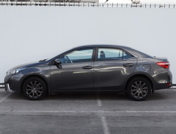 Toyota Corolla XI Sedan 1.6 Valvematic 132KM 2015 Toyota Corolla 1.6 Valvematic, Salon Polska, zdjęcie 2