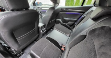 Renault Megane IV Hatchback 5d 1.6 SCe 114KM 2018 Renault Megane Renault Megane IV 1.6 SCe Intens 1.6 Benzyna 115KM, zdjęcie 2