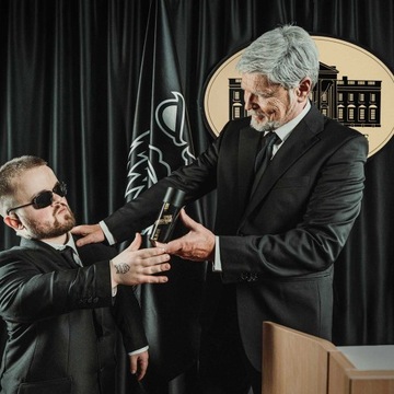 Спрей-антиперспирант Jack Saloon.