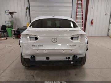 Mercedes GLC C253 2021 Mercedes-Benz GLC 2021 MERCEDES-BENZ GLC 300 4MATIC COUPE 2.0 Benzyna 255KM, zdjęcie 7