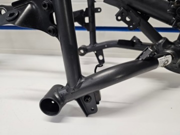 YAMAHA YZF R7 22-24 рама слегка повреждена