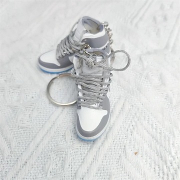 JW 3D Mini Sneakers brelok klucz do telefonu komó