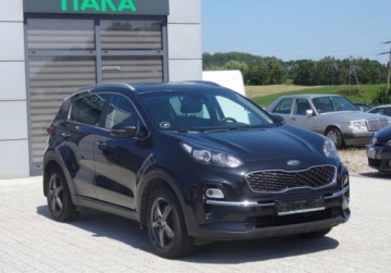 Kia Sportage IV SUV Facelifting 1.6 CRDI 136KM 2018 Kia Sportage 1.6 CRDI 136KM Navi Automat Kamera Bezwypadkowy Oplacony