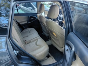 Toyota RAV4 III 2009 Toyota RAV-4 D-CAT, zdjęcie 9