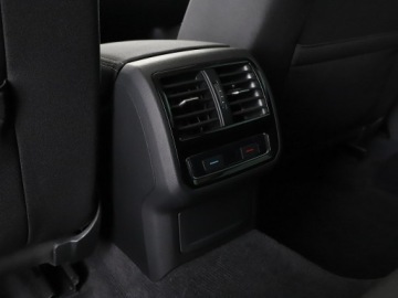 Volkswagen Passat B8 2019 Volkswagen Passat Variant acc led dsg kamera navi, zdjęcie 37