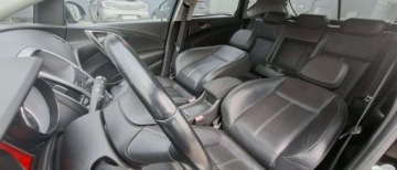 Opel Astra J Hatchback 5d 1.6 Turbo ECOTEC 180KM 2009 Opel Astra Opel Astra 1.6 Turbo Cosmo 1.6 Benzyna 180KM, zdjęcie 17