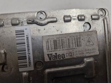 AUDI CITROEN PEUGEOT RENAULT MĚNIČ SVĚTLA XENON 73010157F