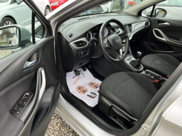 Opel Astra K Hatchback Facelifting 1.2 Turbo 110KM 2020 Opel Astra Salon Pl / Full Ledy / Benzyna / FV23%, zdjęcie 8