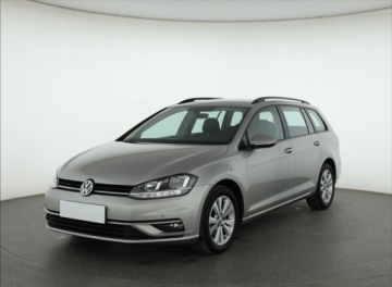 Toyota Auris I Hatchback 3d Facelifting 1.6 Valvematic 132KM 2013 Toyota Auris 1.6 Valvematic, Salon Polska, zdjęcie 1
