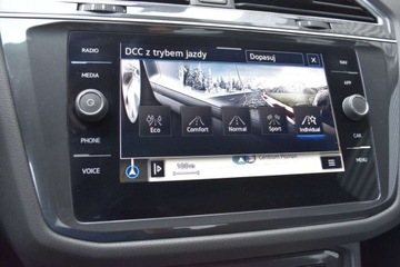 Volkswagen Tiguan II SUV Facelifting 2.0 TDI 200KM 2021 Volkswagen Tiguan TDI 200KM Allspace DSG 4x4 Elegance LEDMatrix Hak Panora, zdjęcie 19