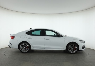 Skoda Octavia IV RS Liftback 2.0 TSI 245KM 2021 Skoda Octavia RS 2.0 TSI, Salon Polska, zdjęcie 5