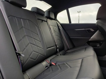 BMW Seria 5 G90-91 2025 BMW 520 BMW 520d xDrive M Pro Iconic Glow Harmann/, zdjęcie 15