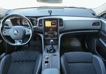 Renault Talisman Kombi 1.7 Blue dCi 150KM 2019 Renault Talisman Renault Talisman 1.7 Blue dCi Limited 1.7 Diesel 149KM, zdjęcie 4