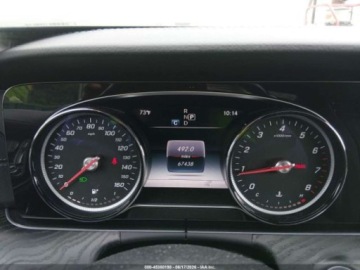 Mercedes Klasa E W213 2018 Mercedes-Benz Klasa E 2018 MERCEDES-BENZ E 400 4MATIC 3.0 Benzyna 329KM, zdjęcie 7