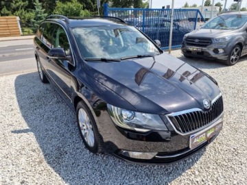 Skoda Superb II Kombi Facelifting 2.0 TDI CR DPF 170KM 2014 Skoda Superb 2.0 170Ps DSG Navi Alu Ksenon Kombi Gwarancja 2.0 Diesel 170KM, zdjęcie 39