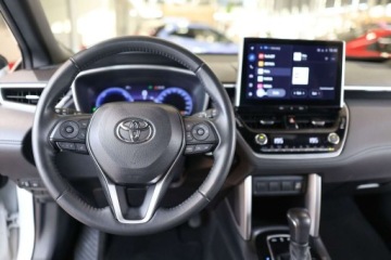 Toyota Corolla Cross 2023 Toyota Corolla Cross Toyota Corolla Cross 1.8 Hybrid Comfort 1.8 Hybryda, zdjęcie 16