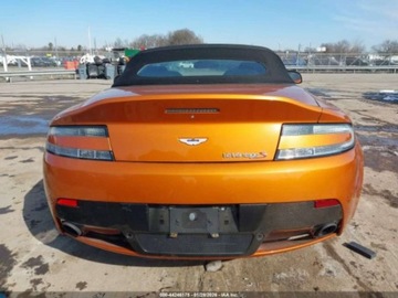 Aston Martin V12 Vantage I 2017 Aston Martin V12 Vantage S 2017 6.0 Benzyna 563KM, zdjęcie 4