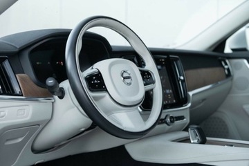 Volvo S90 II 2021 Volvo S90 S90 B4 B Momentum Pro aut Salon Polska Autotrade Mercedes-Benz, zdjęcie 19