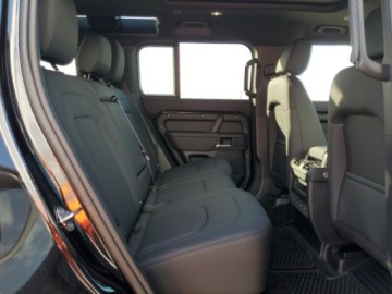 Land Rover Defender IV (L663) 2025 Land Rover Defender 110 S 2025 2.0l 2.0 Benzyna 296KM, zdjęcie 10