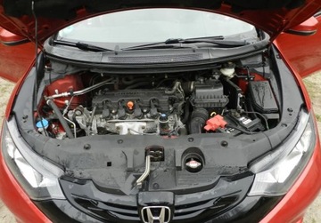 Honda Civic IX Hatchback 5d 1.8 i-VTEC 142KM 2014 Honda Civic sliczna zadbana 1,8 AUTOMAT 1wlascicielka 1.8 Benzyna 142KM, zdjęcie 16