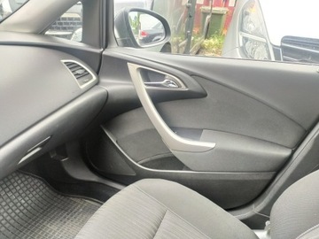 Opel Astra J Hatchback 5d 1.6 Twinport ECOTEC 115KM 2011 Opel Astra 1,6 115 KM ,Salon Polska, zdjęcie 4