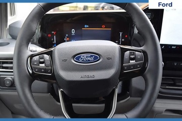 Ford Tourneo Custom II  L1 2.0 EcoBlue 170 KM 170KM 2025 FORD Tourneo Custom 320 L2H1 Titanium A8 2.0 170KM, zdjęcie 5
