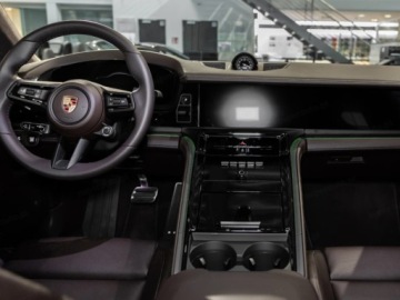 Porsche Panamera III Liftback 4 2.9 353KM 2025 PORSCHE Panamera 4 Sedan 3.0 (353KM) 2025, zdjęcie 5