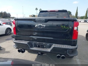 Chevrolet Silverado II 2021 Chevrolet Silverado 2021r., 4x4, 6.2L 6.2 Benzyna 420KM, zdjęcie 7