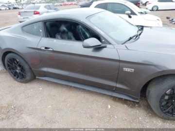 Ford Mustang VI 2020 Ford Mustang 2020 Ford Mustang EcoBoost Fastback 2.3 Benzyna 330KM, zdjęcie 5